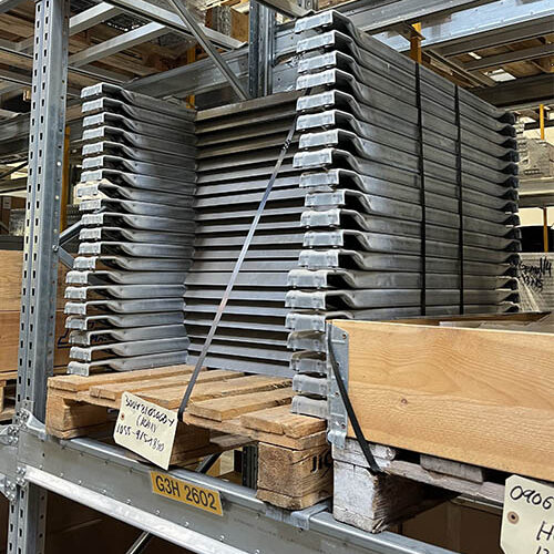 Halvpallsinlägg galvat