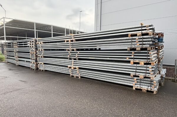 Pallställsgavel Rack-83