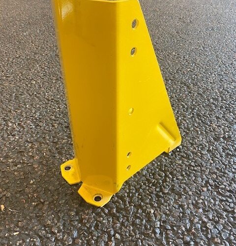 Stolpskydd 400mm högt med färg gul. Fabrikat Jungheinrich